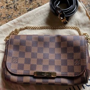 Louis Vuitton Favorite PM